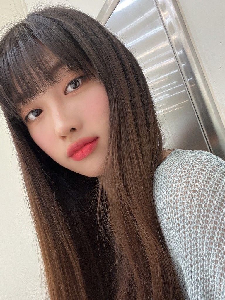 EVERGLOW SIHYEON1