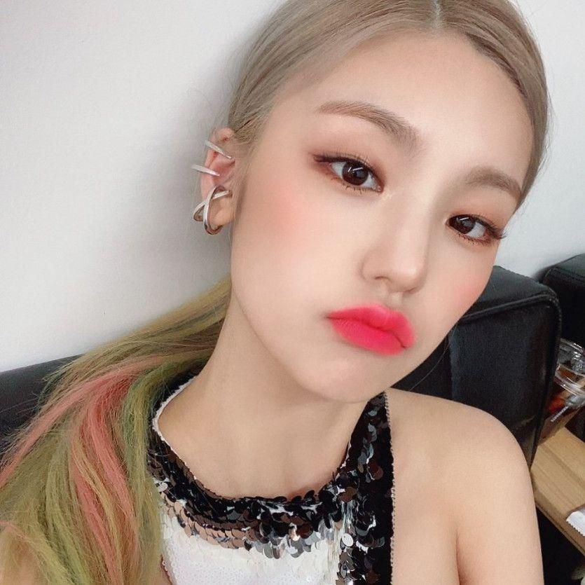 예지 인스타1