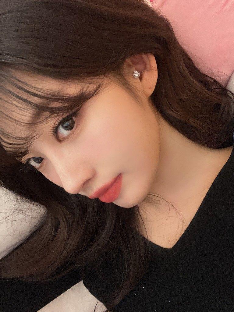 EVERGLOW SIHYEON1