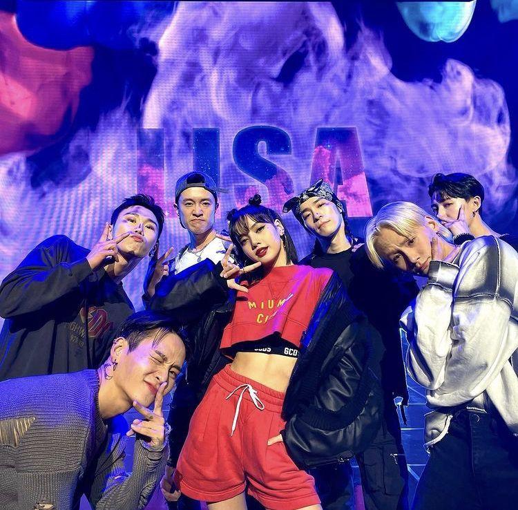 블랙핑크 리사1