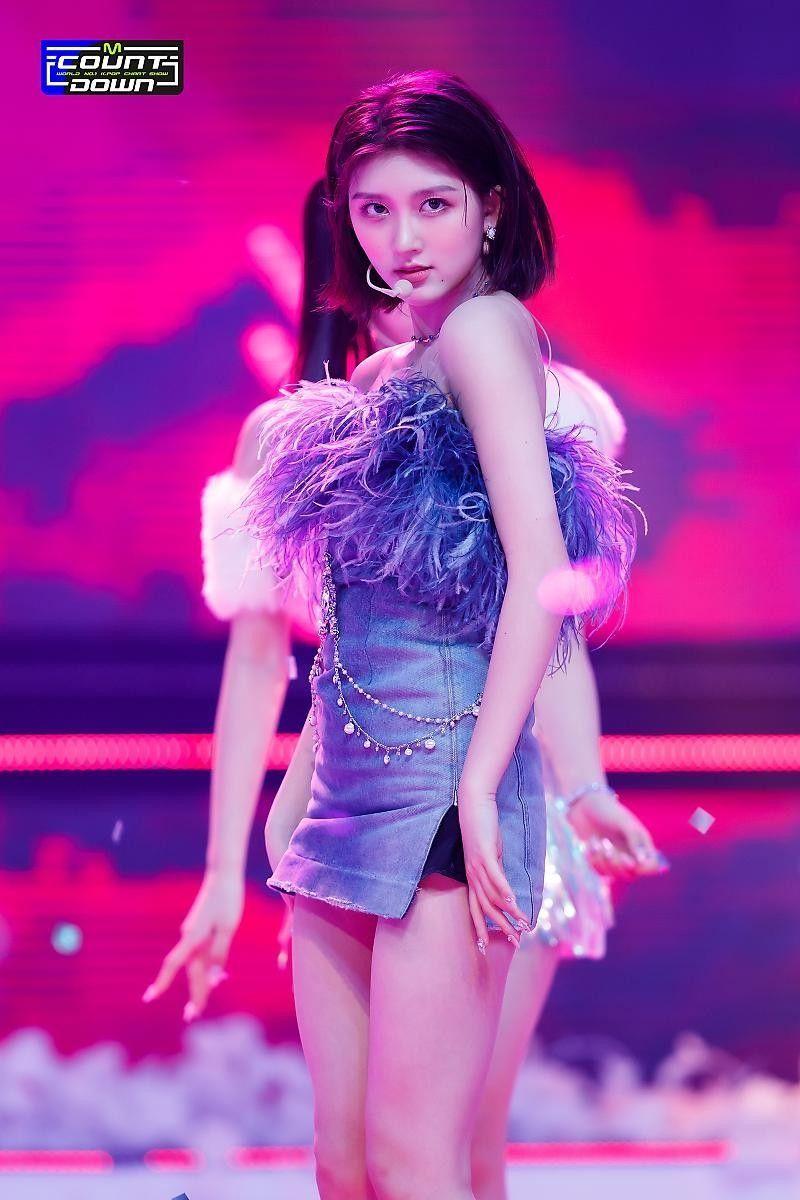 IVE GAEUL1