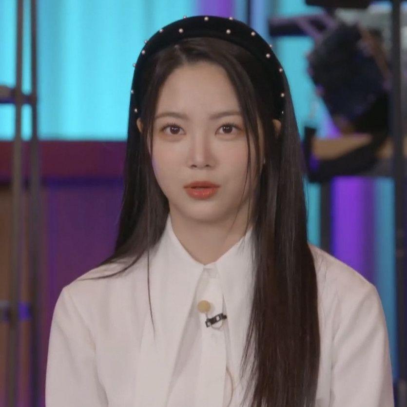 LE-SSERAFIM Yunjin1