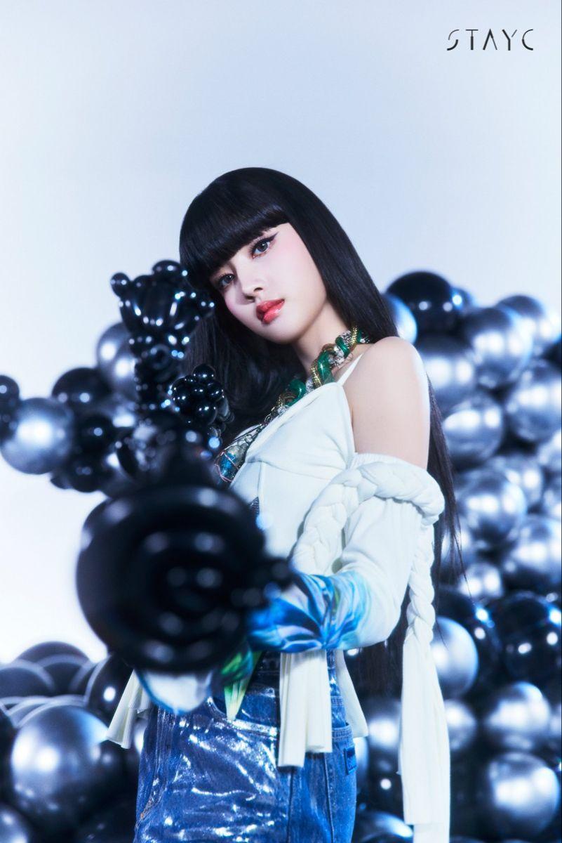 STAYC 윤2