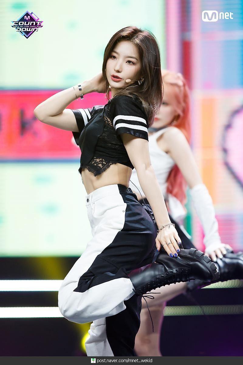프로미스나인 이새롬2