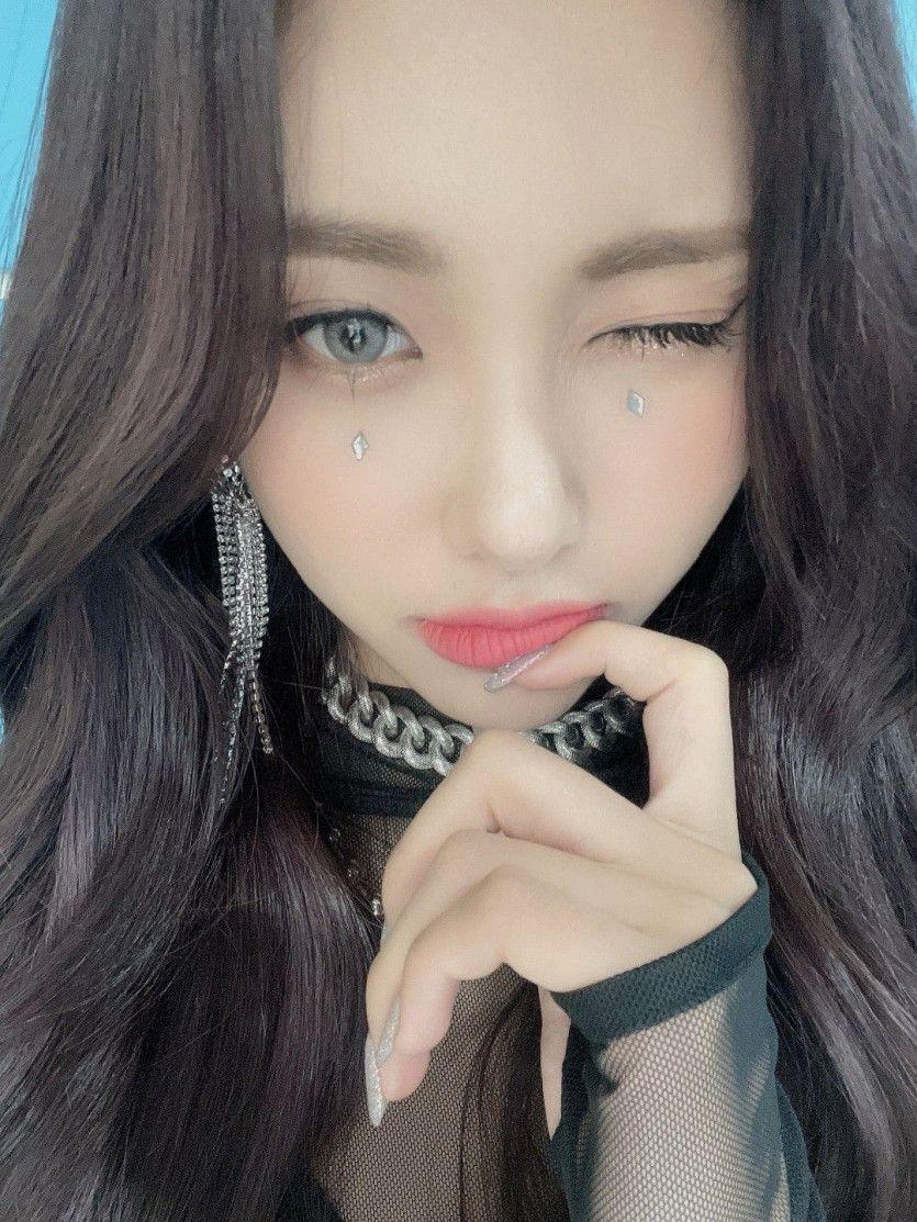 EVERGLOW 허유림3