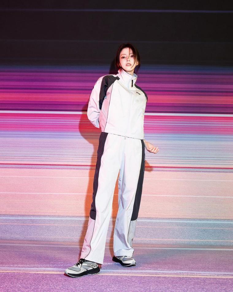 한소희4