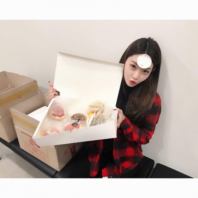 청하 with 정채연 기희현3