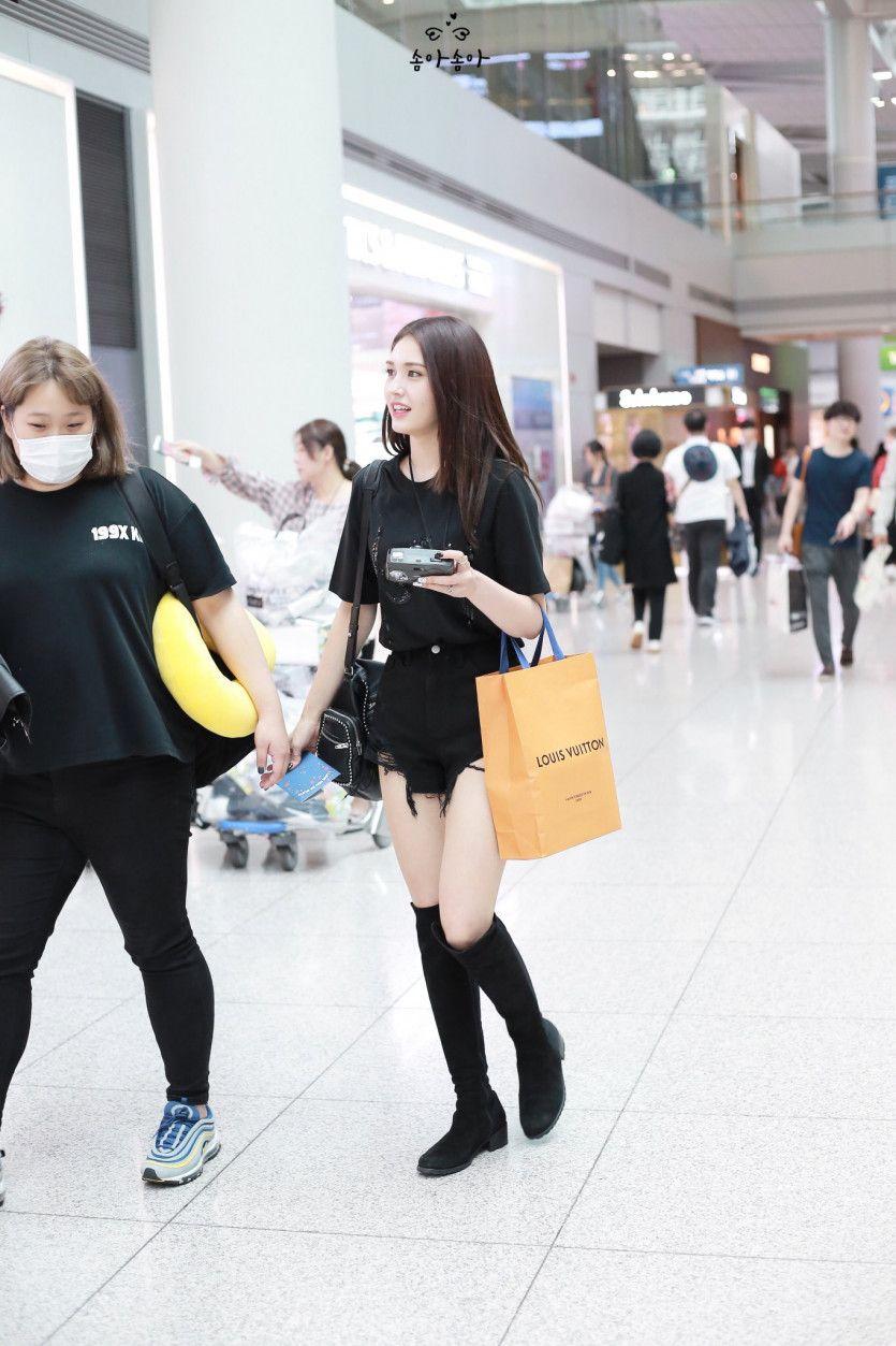 전소미0
