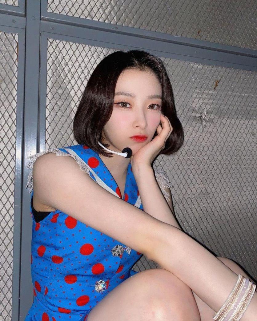 금요요정 윤경이3