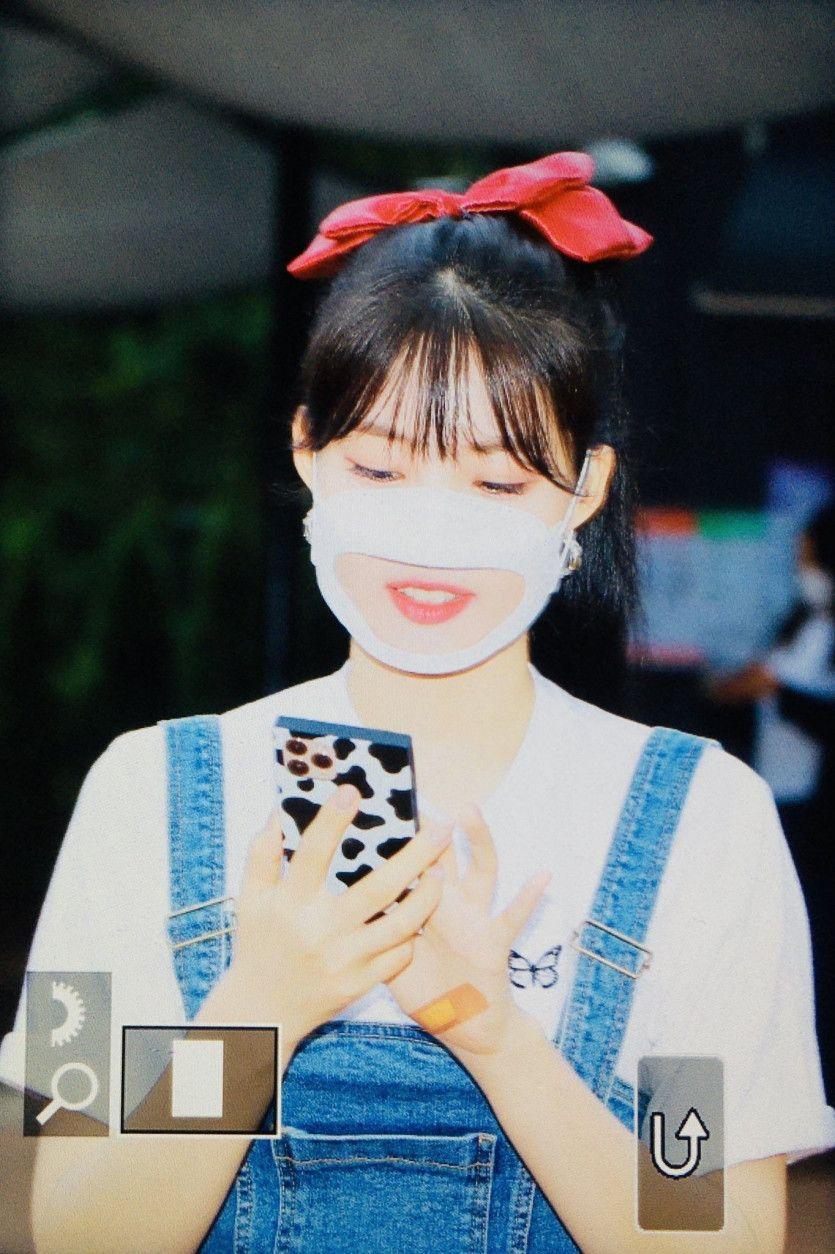 EVERGLOW Sihyeon3