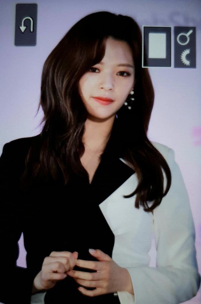 Kcon 유정연0