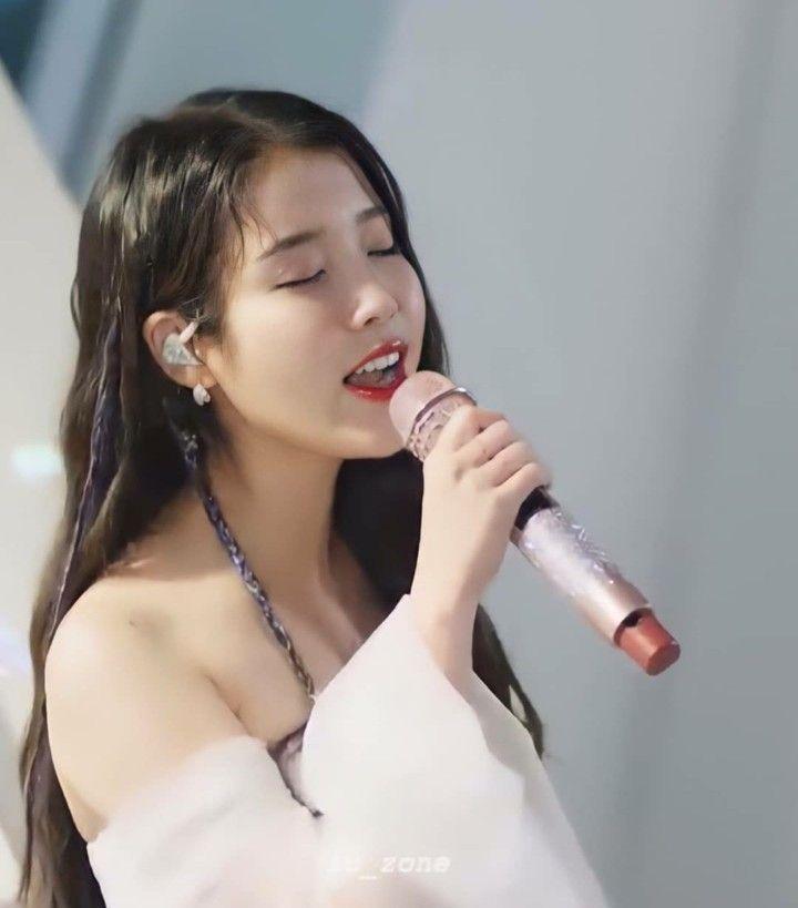 아이유0