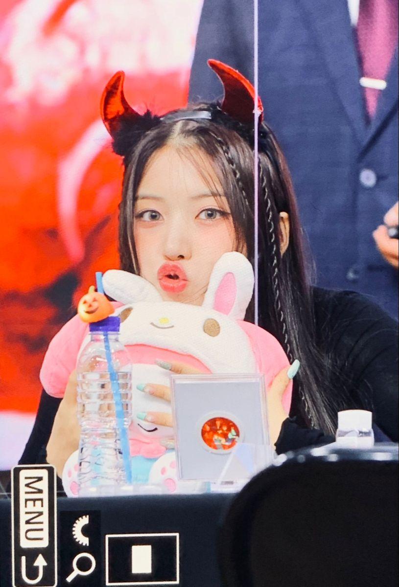 NMIXX Jiwoo0