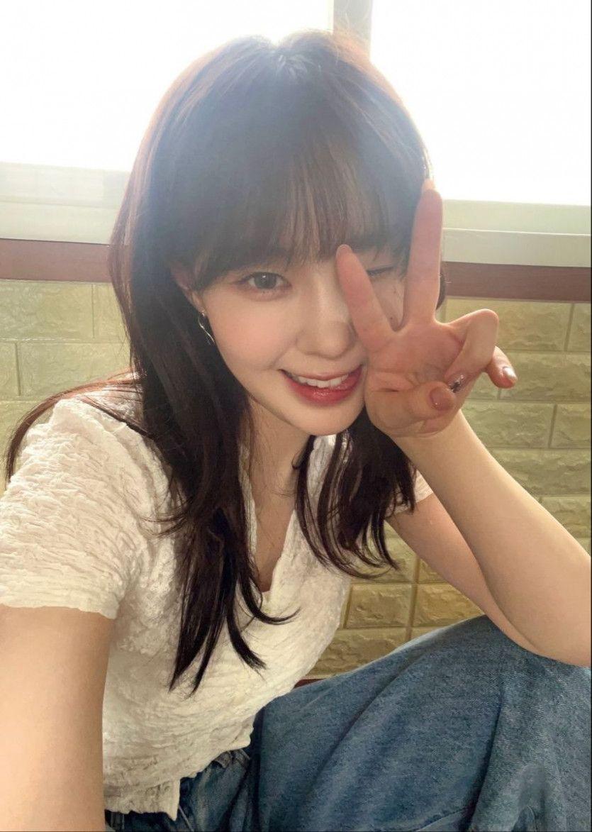 Kep1er Chaehyun1