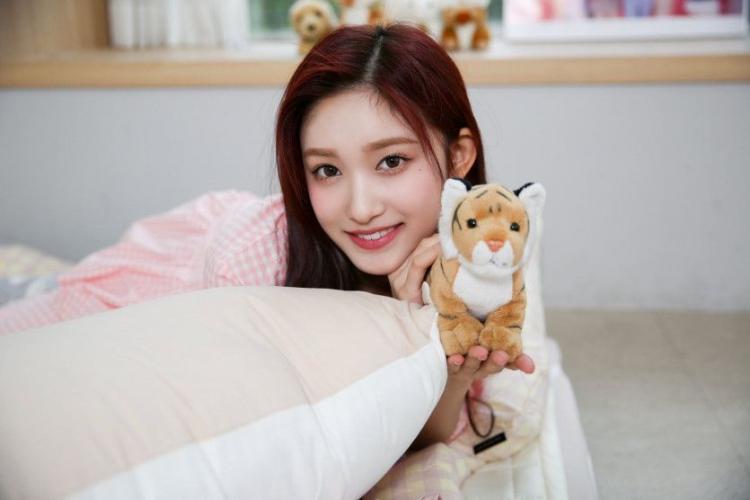 IVE LEESEO2