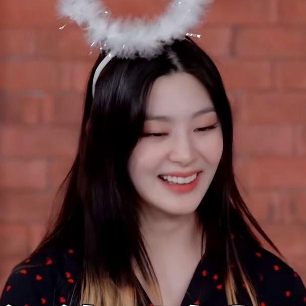 STAYC Seeun1