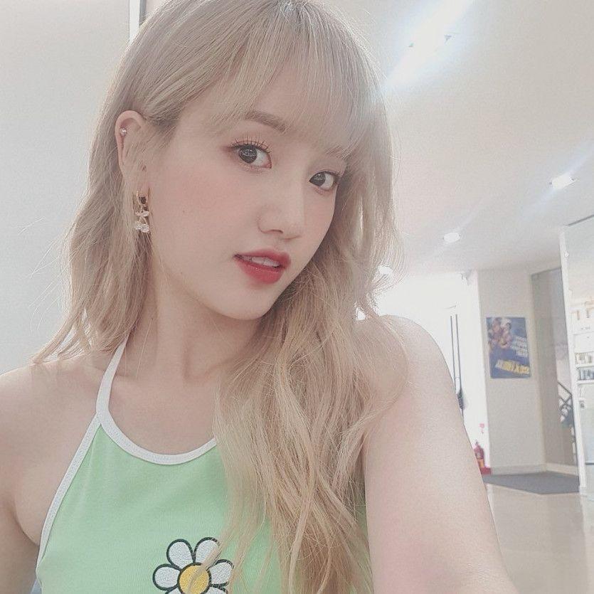 Cherry Bullet 해윤4