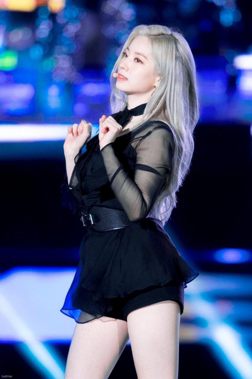 순두부 피부 시스루 의상 트와이스 다현0