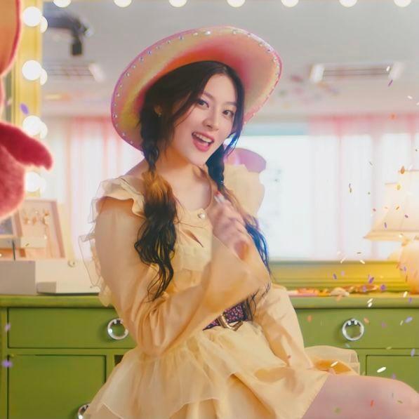 STAYC Seeun2