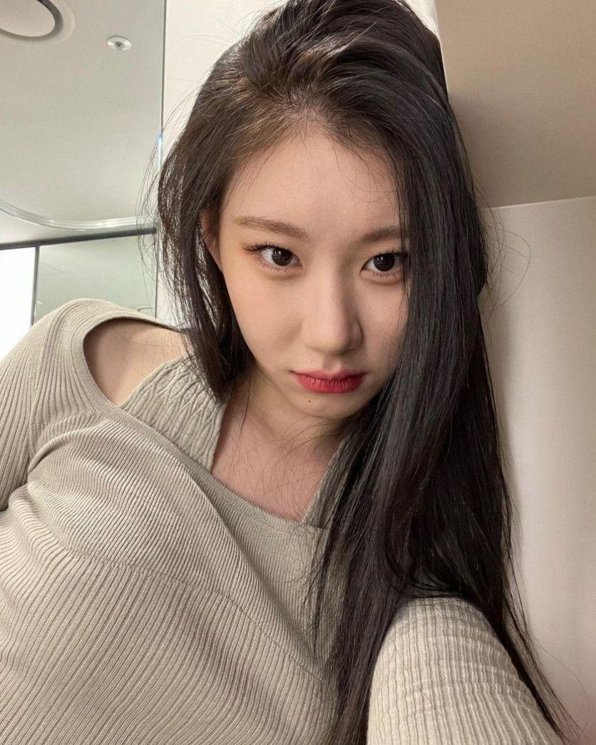 채령 인스타3