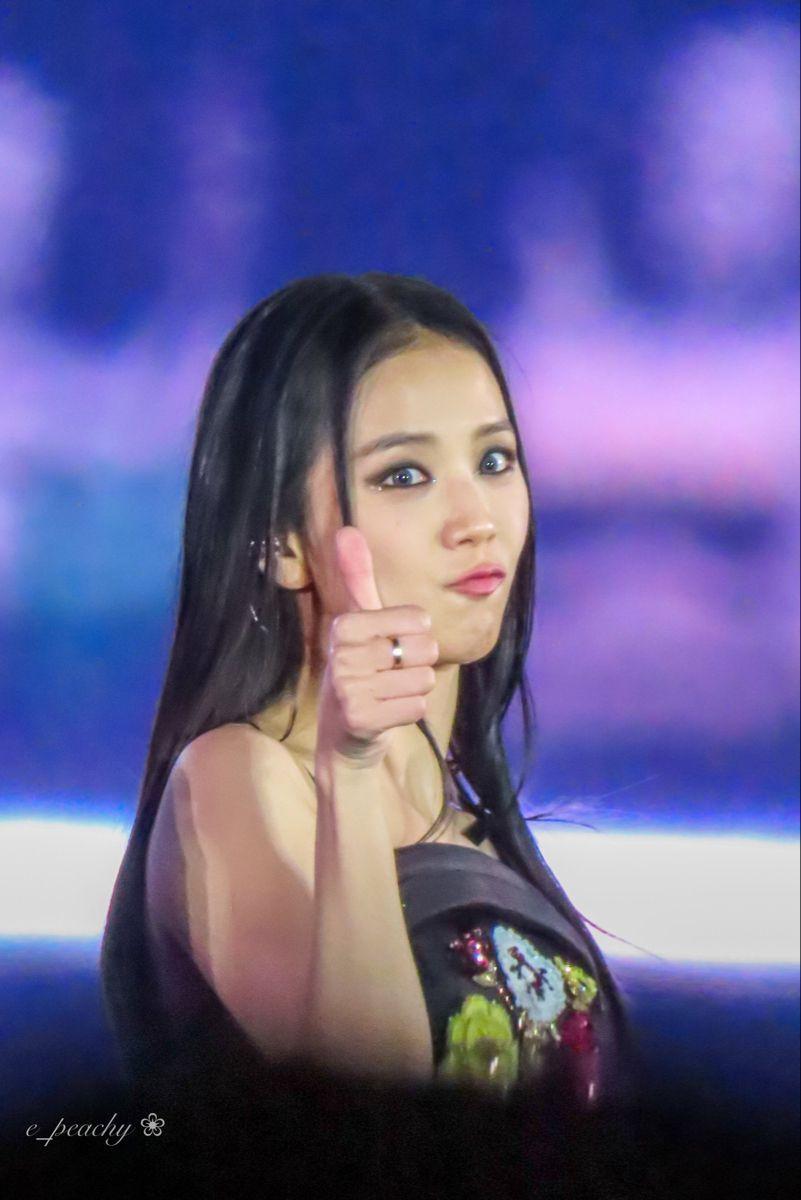 BLACKPINK JISOO3
