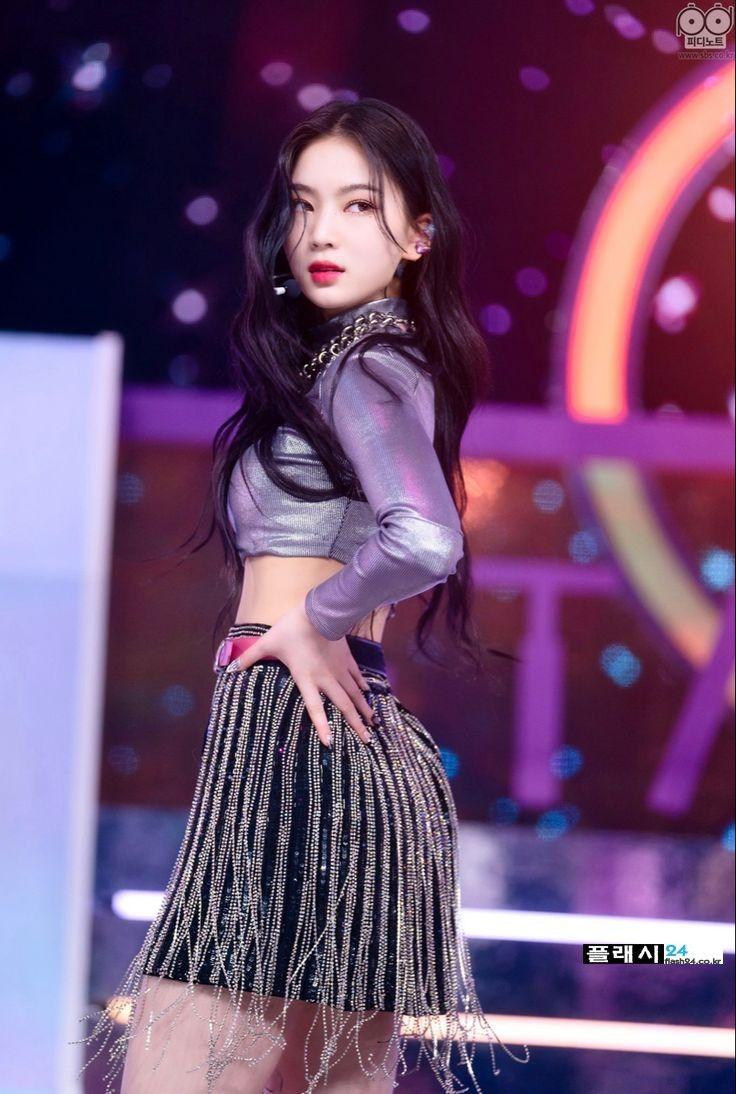 스테이씨 아이사1