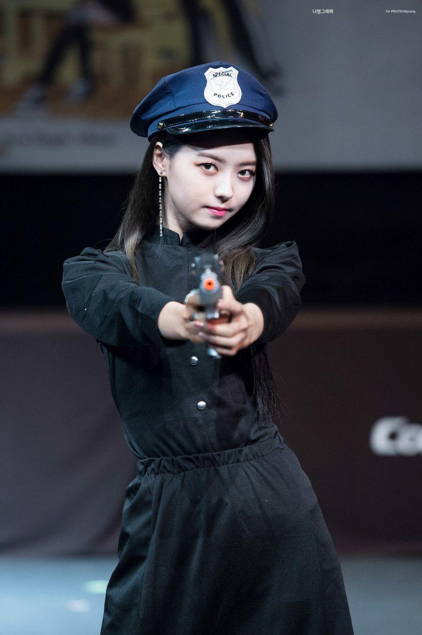 임나영 - 180601 뮤직뱅크 출근 (고/5p)7