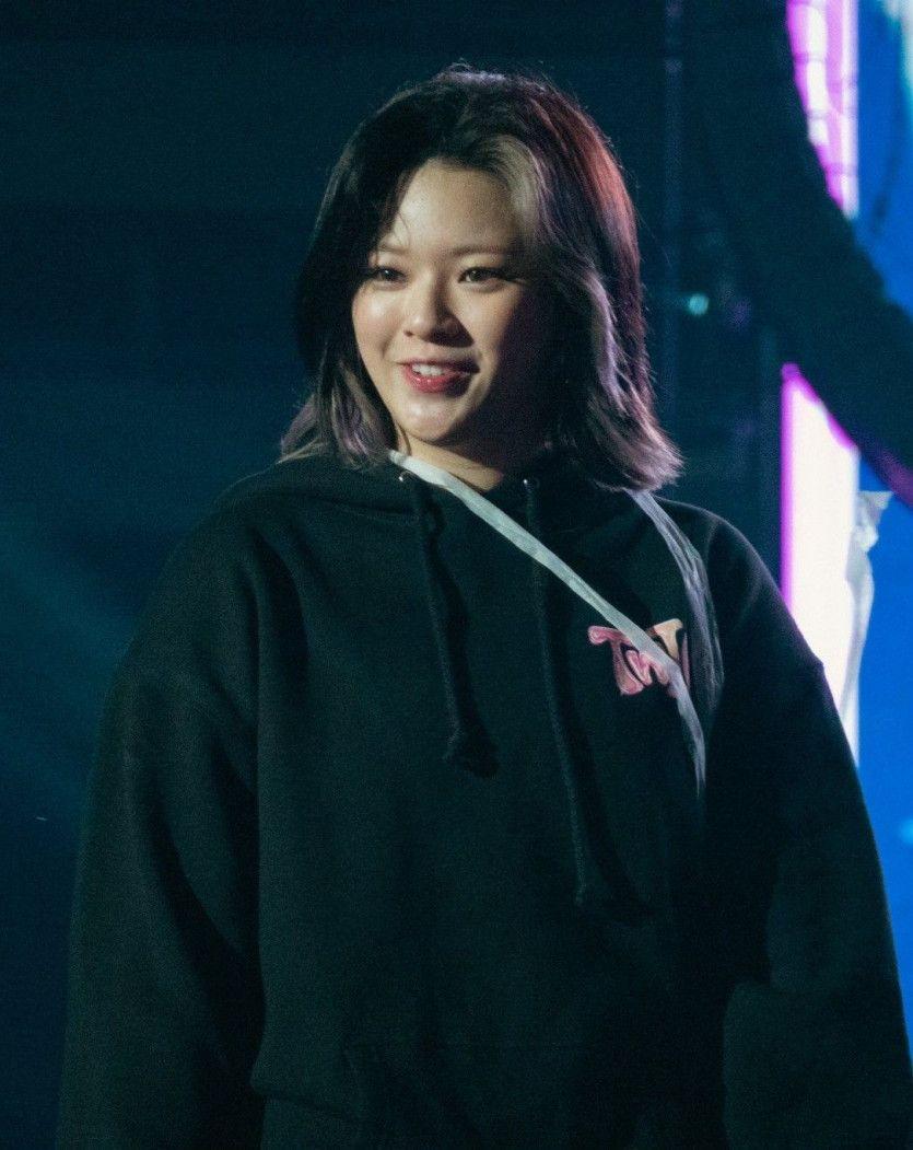 TWICE JEONGYEON3