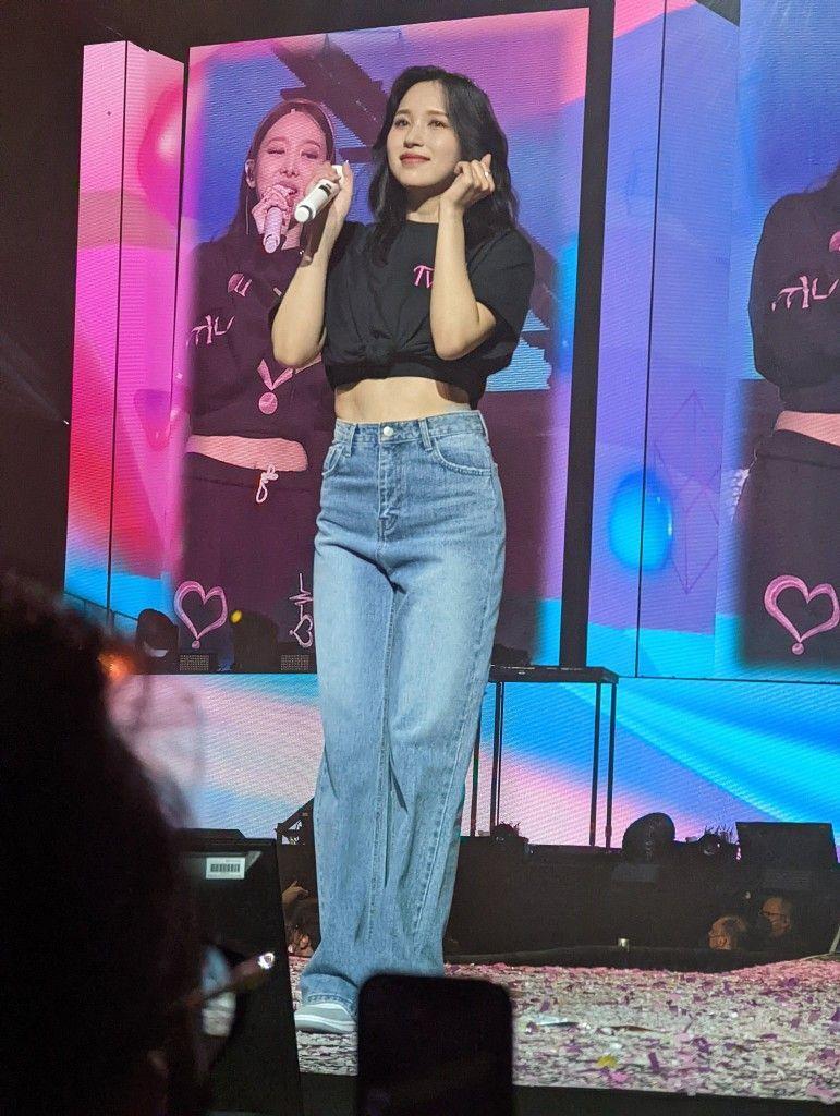 TWICE MINA1