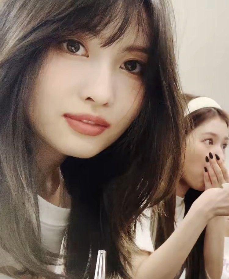 트와이스 모모1
