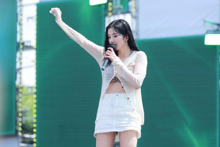 230623 권은비 워터밤0