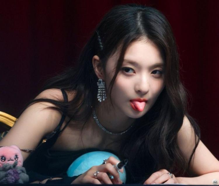 이나경1