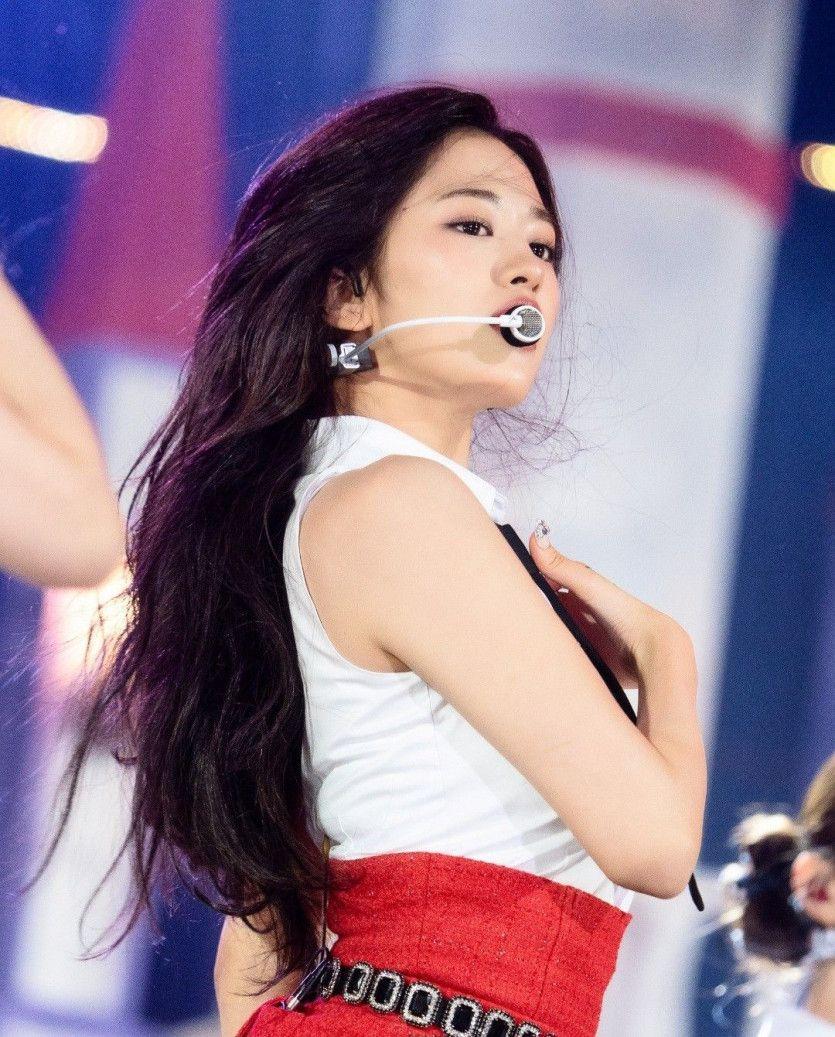 아이브 안유진1