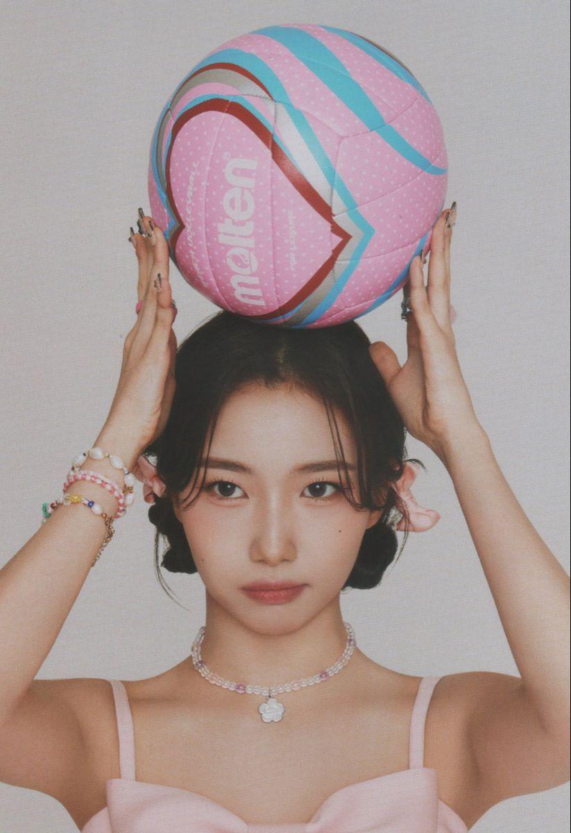 KEP1ER YOUNGEUN0