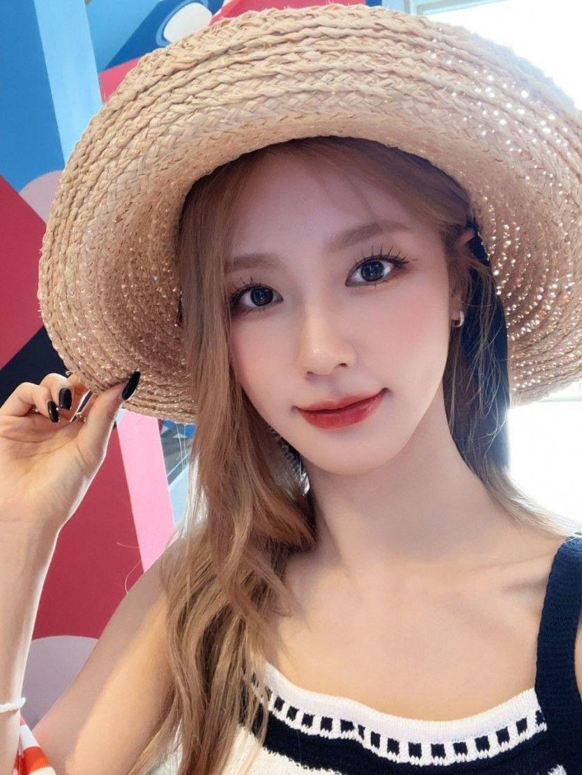 (G)I-DLE MIYEON1