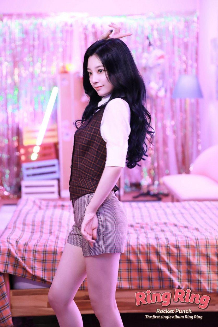 로켓펀치 'RIng Ring' MV 비하인드컷3