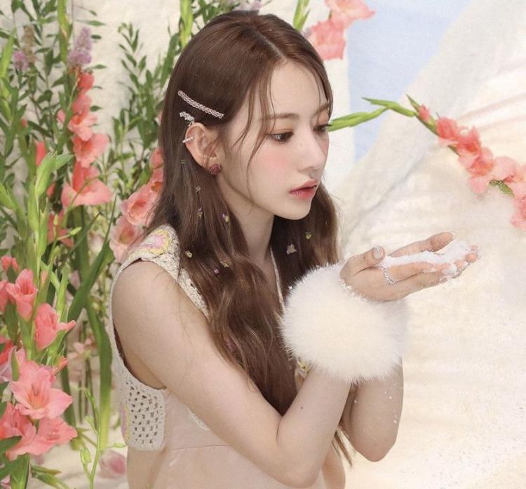 IVE KIM GAEUL3
