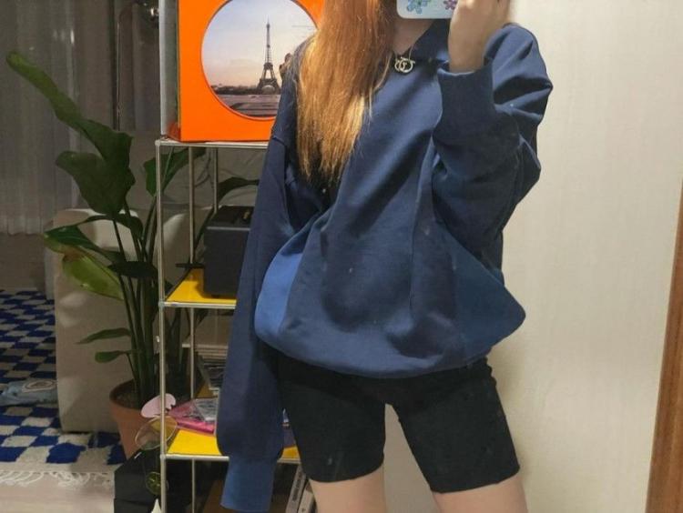 슬기 인스타_바이커쇼츠1
