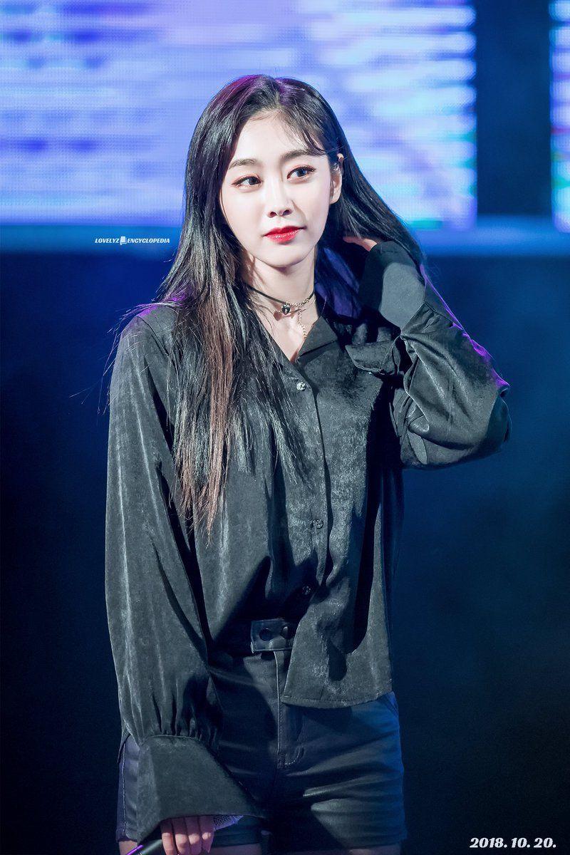 러블리즈 블랙여우 서지수1