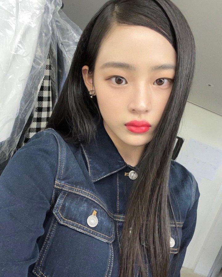 NEW JEANS  MINJI0