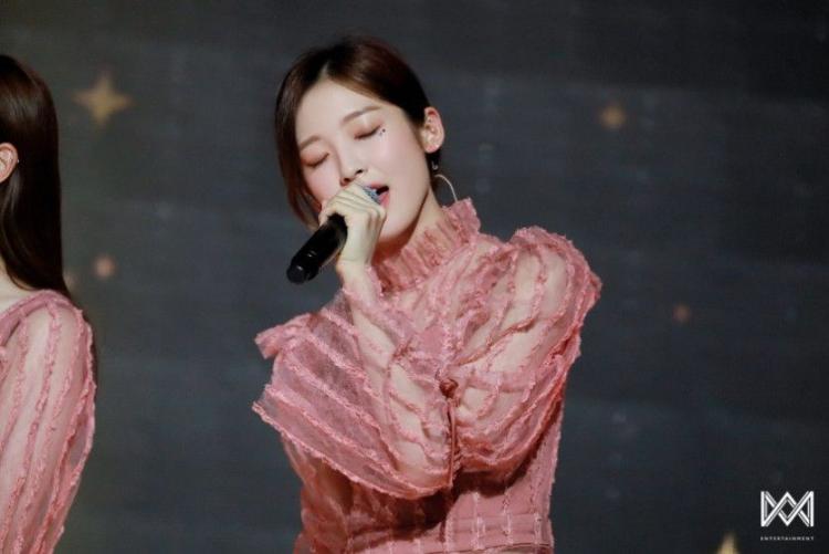 오마이걸 겨울동화 현장 비하인드 22