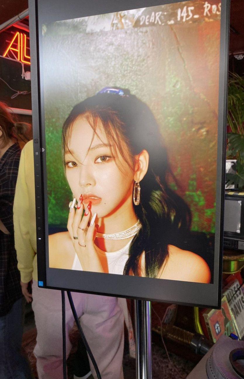 비하인드 컷 방출 에스파 카리나5