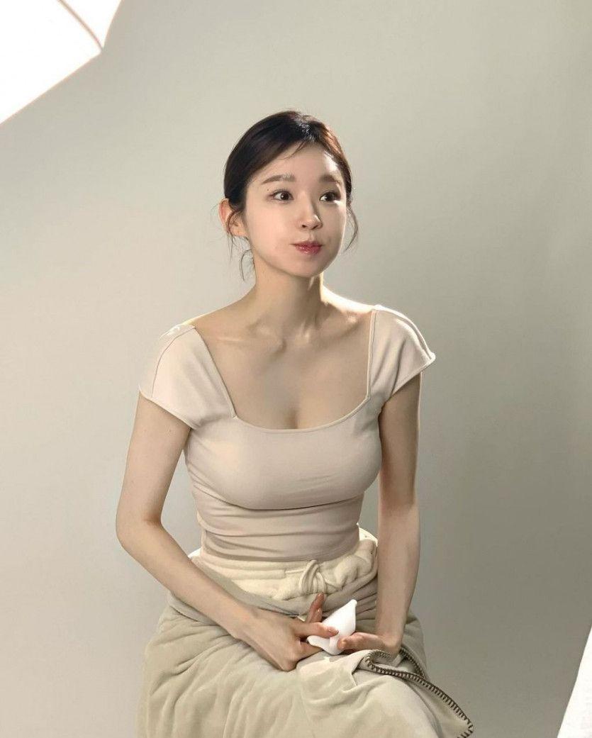 강민경0
