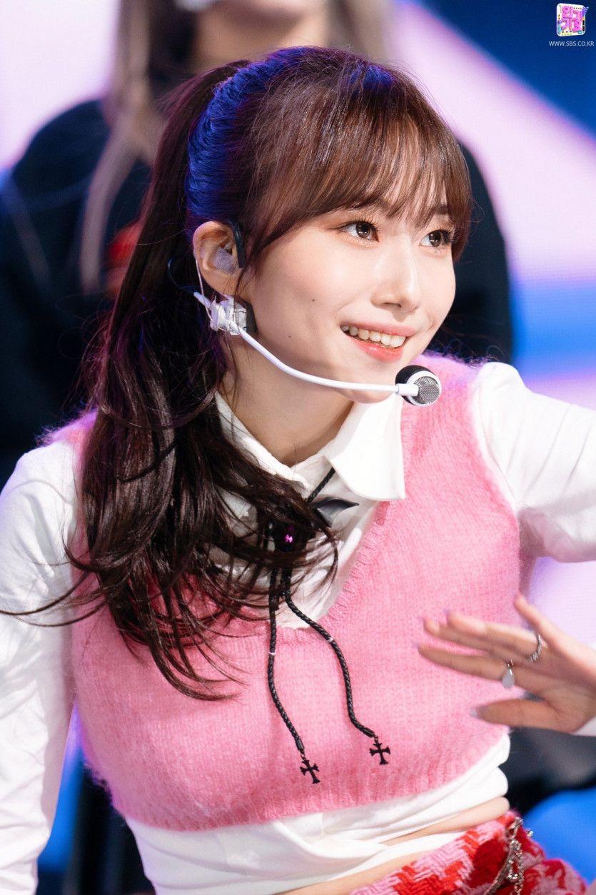 Kep1er Youngeun1