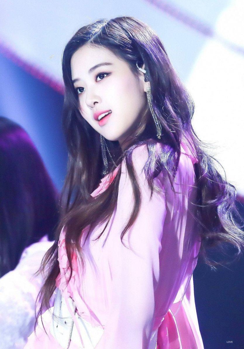 흑발 로제0
