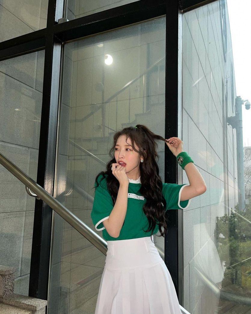 OH MY GIRL Arin0