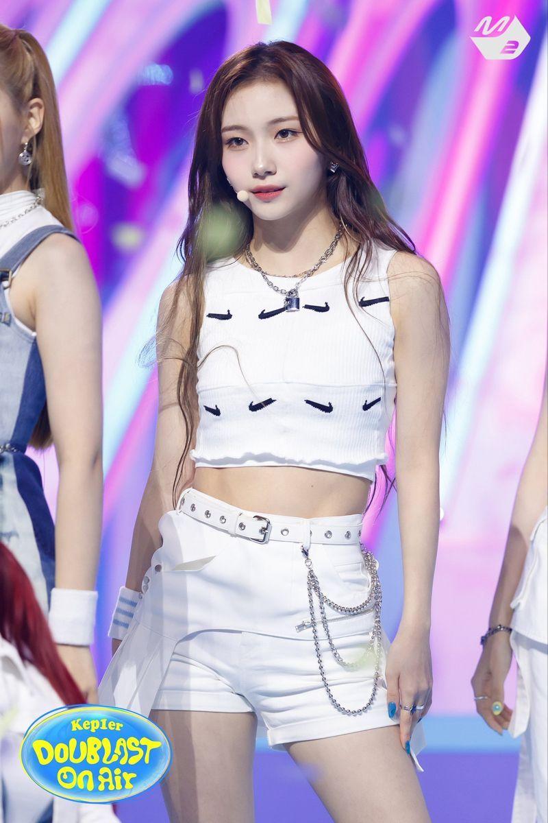 KEP1ER YOUNGEUN1