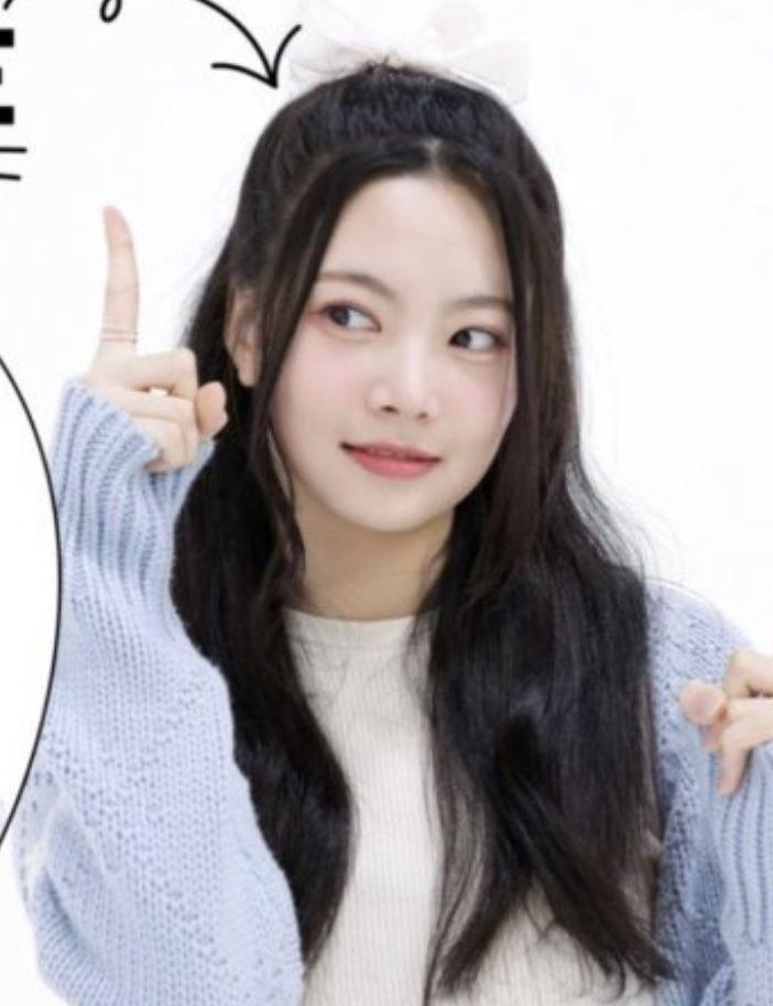 LE SSERAFIM Eunchae1