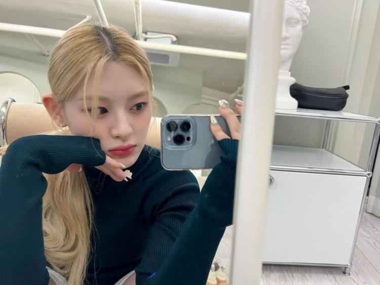 STAYC SEEUN1
