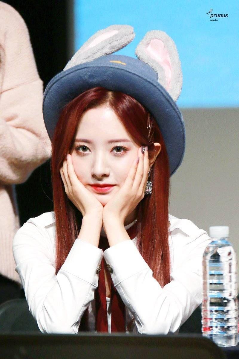 분위기 있는 우주소녀 보나4